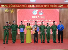 Hội nghị công bố quyết định thành lập Chi đoàn Công an xã, Chi đoàn Trạm Y tế xã và Chi hội Phụ nữ Công an xã.