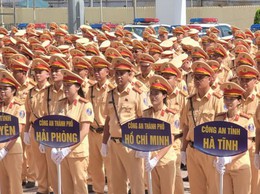 Hà Nội được tăng cường hơn 600 cảnh sát giao thông phục vụ A80