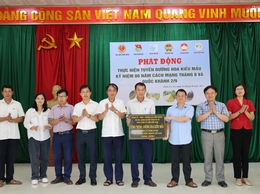 Thôn Cư An phát động xây dựng “Tuyến đường hoa kiểu mẫu” chào mừng Quốc khánh 2/9