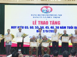 Đảng ủy xã Phúc Thịnh tổ chức trao Huy hiệu Đảng đợt 2/9/2025