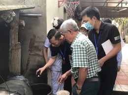 Giám sát diệt bọ gậy phòng, chống sốt xuất huyết