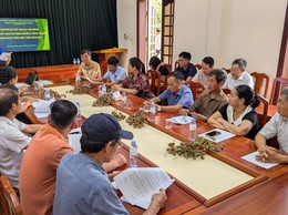 Tập huấn kỹ thuật sản xuất nấm mộc nhĩ cho hội viên nông dân xã Dương Hoà