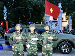 Gương thanh niên ưu tú Trần Đức Trung – Cử nhân tình nguyện nhập ngũ, vinh dự tham gia Lễ Diễu binh, diễu hành A80 ở xã Phúc Lộc