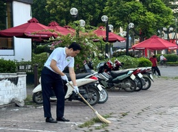 Phường Yên Hoà: Tiếp tục ra quân tổng vệ sinh môi trường vào sáng Thứ 7 hàng tuần