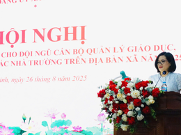 Mê Linh: Gần 300 cán bộ quản lý giáo dục, giáo viên, nhân viên các nhà trường tham gia học tập chính trị hè năm 2025