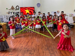 TRƯỜNG MẦM NON BÌNH MINH: CÁC HOẠT ĐỘNG CHÀO MỪNG 80 NĂM NGÀY CÁCH MẠNG THÁNG TÁM  VÀ QUỐC KHÁNH 2/9  