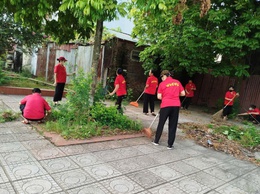 Phát huy tinh thần đoàn kết, xã Thanh Trì chung tay giữ gìn môi trường sáng - xanh - sạch - đẹp chào mừng Ngày Quốc khánh nước Cộng hòa xã hội chủ nghĩa Việt Nam (2/9/1945 – 2/9/2025)