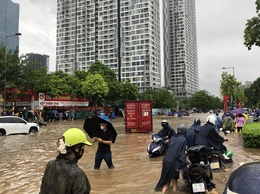 Hà Nội (26/8) có mưa mưa to và rải rác có dông, ngập úng xảy ra trên diện rộng