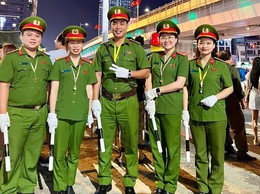 NHỮNG 