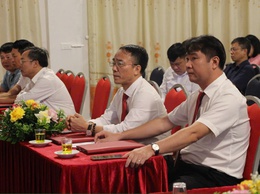 XÃ PHÚC SƠN TỔ CHỨC LỄ TRAO TẶNG HUY HIỆU ĐẢNG ĐỢT 02/9/2025 VÀ HỘI NGHỊ TỔNG KẾT CÔNG TÁC TỔ CHỨC ĐẠI HỘI ĐẢNG BỘ NHIỆM KỲ 2025 – 2030