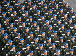 Trọn bộ cẩm nang hướng dẫn chi tiết để nhân dân có buổi đi xem Sơ duyệt diễu binh tối 27/8 thành công nhất