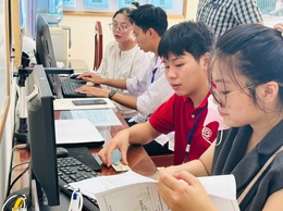 Phường Phương Liệt tăng tốc chiến dịch “45 ngày đêm hỗ trợ chuyển đổi số”