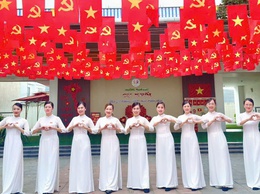 Các trường Mầm non trên địa bàn phường Long Biên rực rỡ không khí chào mừng 80 năm Quốc khánh 2/9