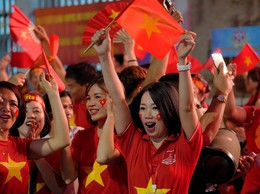 Chính thức: Tặng 100.000 đồng/người cho toàn dân nhân dịp Tết Độc lập
