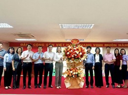 Phường Dương Nội gặp mặt kỷ niệm 80 năm ngày truyền thống các ngành trong hệ thống cơ quan UBND phường