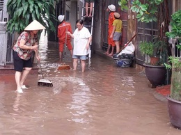 Phường Thanh Liệt: Chủ động tổng vệ sinh sau ngập úng, đảm bảo môi trường an toàn cho nhân dân