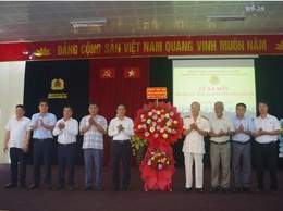 Công an xã Hương Sơn tổ chức ra mắt Chi hội cựu Công an nhân dân xã Hương Sơn, từng bước kiện toàn các tổ chức chính trị
