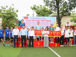 GIẢI THỂ THAO XÃ QUỐC OAI CHÀO MỪNG 80 NĂM CÁCH MẠNG THÁNG TÁM VÀ QUỐC KHÁNH 2/9 ĐÃ KHÉP LẠI THÀNH CÔNG TỐT ĐẸP