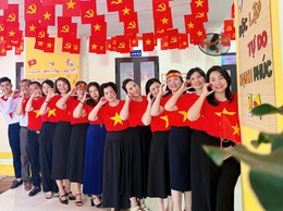 Tặng 100.000 đồng/người cho toàn dân ăn Tết Độc lập