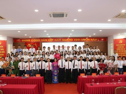 Quyết tâm xây dựng phường Phúc Lợi phát triển, gần dân, sát dân, phục vụ Nhân dân