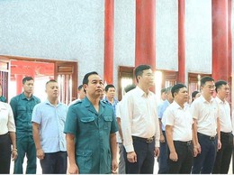 Xã Phúc Thọ tổ chức các Đoàn thăm, viếng nghĩa trang Liệt sĩ nhân kỷ niệm 80 năm Ngày Quốc khánh 2/9