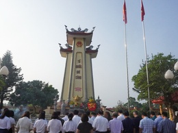 Xuân Mai: Tri ân các anh hùng liệt sĩ – Khắc ghi truyền thống, tiếp bước cha anh