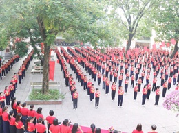Trường THCS Lương Mỹ tổ chức đồng diễn chào mừng kỷ niệm 80 năm cách mạng Tháng tám thành công và Quốc khánh 2/9