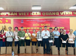 Chi nhánh số 4 - Trung tâm Phục vụ hành chính công thành phố Hà Nội tổ chức kỷ niệm 80 năm Ngày Quốc khánh 2/9