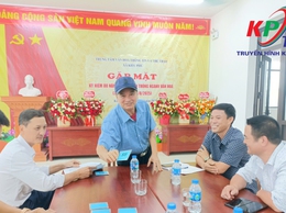 Trung tâm VHTT&TT xã Kiều Phú làm việc với các đoàn tham gia Giải Bóng chuyền hơi, thống nhất Điều lệ giải