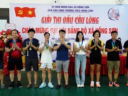 CLB cầu lông Trường THCS Hồng Sơn tổ chức giải cầu lông chào mừng Đại hội Đại biểu Đảng bộ xã Hồng Sơn lần thứ Nhất, nhiệm kỳ 2025 – 2030