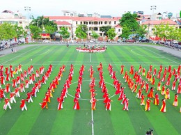 Rực rỡ sắc màu văn nghệ – Lan tỏa tinh thần đoàn kết trong Ngày hội non sông.
