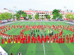 Sắc màu văn nghệ và dân vũ trong Ngày hội “Phụ nữ Quốc Oai khỏe đẹp – duyên dáng”