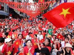 Bảo đảm tặng quà cho người dân kịp thời, đúng đối tượng, không trùng lặp