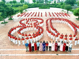 Hội Liên hiệp phụ nữ phường Bồ Đề tổ chức Ngày hội văn hoá thể thao chào mừng kỷ niệm 80 năm Cách mạng Tháng Tám thành công (19/8); Quốc khánh Nước CHXHCN Việt Nam (2/9) và thành công Đại hội Đảng bộ phường Bồ Đề lần thứ I