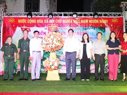 Chi hội Cựu chiến binh thôn Liên Hợp tổ chức Đên giao lưu văn nghệ quần chúng chào mừng kỷ niệm 80 năm Cách mạng tháng Tám và Quốc khánh 2/9.