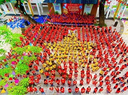 Hành động đẹp trong ngày hội non sông