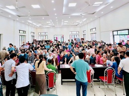Xã Nam Phù: Huy động toàn lực để trao tặng quà Tết Độc lập đến tay người dân