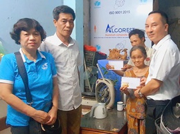 PHƯỜNG PHƯƠNG LIỆT TRAO QUÀ CHO NGƯỜI DÂN TRÊN ĐỊA BÀN NHÂN DỊP TẾT ĐỘC LẬP 2/9 THEO CÔNG ĐIỆN SỐ 149/CĐ-TTg NGÀY 28/8/2025 CỦA THỦ TƯỚNG CHÍNH PHỦ