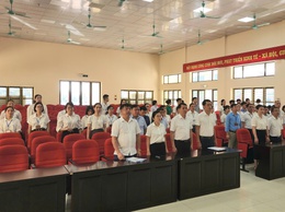 HĐND – UBND XÃ NỘI BÀI TỔ CHỨC LỄ CHÀO CỜ THÁNG 8