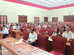 Xã Thạch Thất tổ chức hội nghị tập huấn cài đặt và hướng dẫn nộp thuế qua ứng dụng Etax Mobile năm 2025