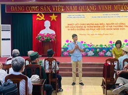 Xã Thường Tín tổ chức chương trình đưa đón 168 người có công đi điều dưỡng đợt 1 năm 2025