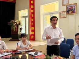 Đảng ủy phường Xuân Phương tăng cường công tác lãnh đạo cơ sở qua hoạt động dự sinh hoạt chi bộ tháng 8/2025