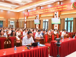 Ban Thường vụ Đảng ủy xã Quốc Oai tổ chức Hội nghị bồi dưỡng chính trị hè năm 2025
