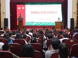 Lễ chào cờ và sinh hoạt dưới cờ của phường Từ Liêm