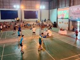 Sôi nổi giải cầu lông mở rộng chào mừng Đại hội, đại biểu Đảng bộ xã Hương Sơn lần thứ nhất, nhiệm kỳ 2025 – 2030