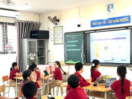 Năm học 2025-2026, các trường tiếp tục sử dụng sách giáo khoa đã lựa chọn