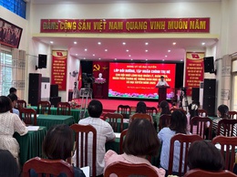Xã Đại Xuyên tổ chức lớp bồi dưỡng, tập huấn chính trị hè năm 2025 cho đội ngũ cán bộ, giáo viên nhân viên trong hệ thống giáo dục của xã
