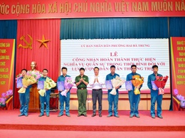 Phường Hai Bà Trưng tổ chức Lễ công bố quyết định công nhận hoàn thành nghĩa vụ quân sự trong thời bình đối với lực lượng dân quân thường trực năm 2025