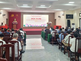 Xuân Mai quán triệt, triển khai thực hiện việc đổi thẻ đảng viên