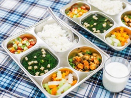 Hoài Đức triển khai thực hiện hỗ trợ bữa ăn bán trú cho học sinh Tiểu học năm học 2025 – 2026